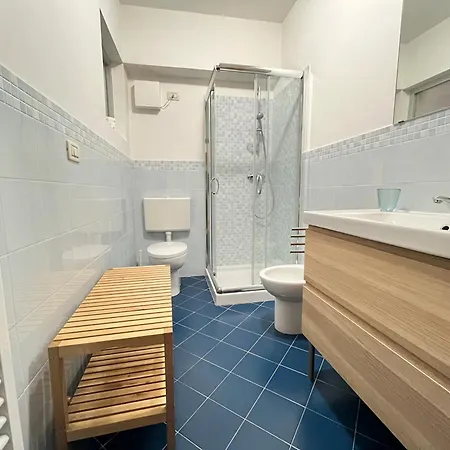 Warner 公寓 格拉多